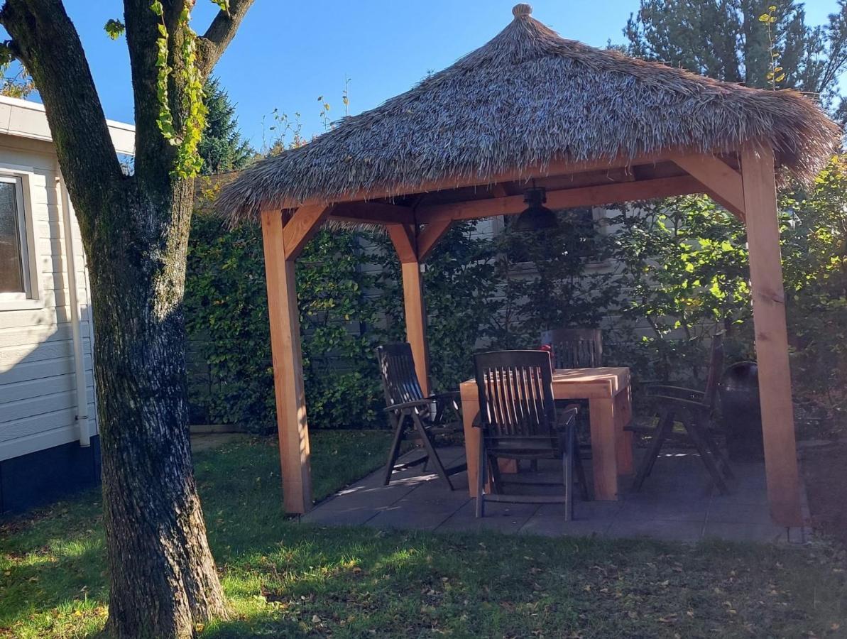 Abija Villa Putten Exteriör bild